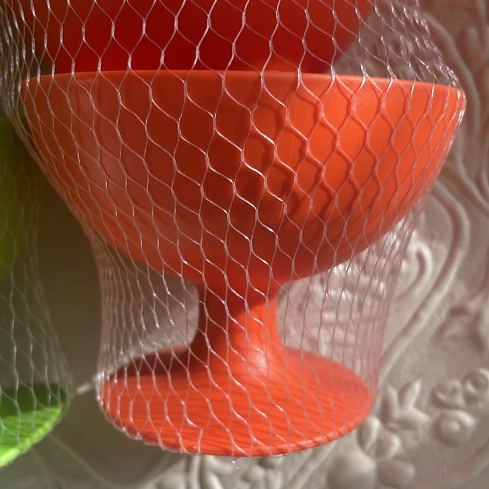 Crate & Barrel Ice Cream Bowls 2 Sets Retro Orange Green Footed 8 Pieces NEW HTF